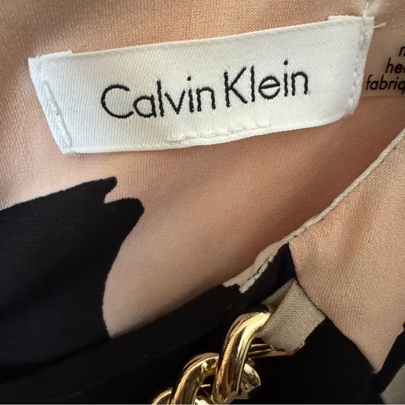 NWT Calvin Klein Large Floral Printed Blouse With Gold Chain Necklace Size 1X - Picture 5 of 8